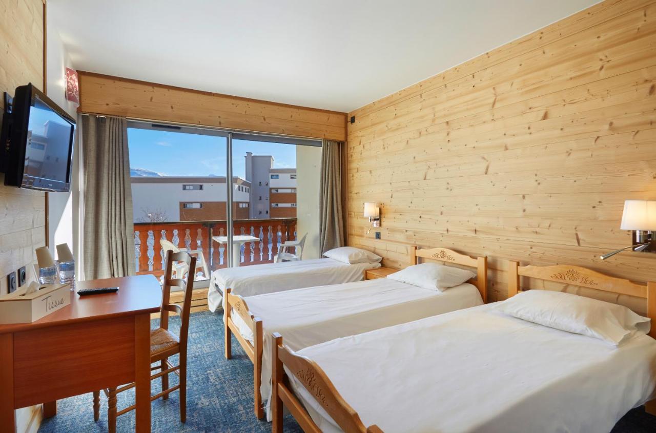 Hotel Eliova Le Chaix Alpe d'Huez Exteriör bild