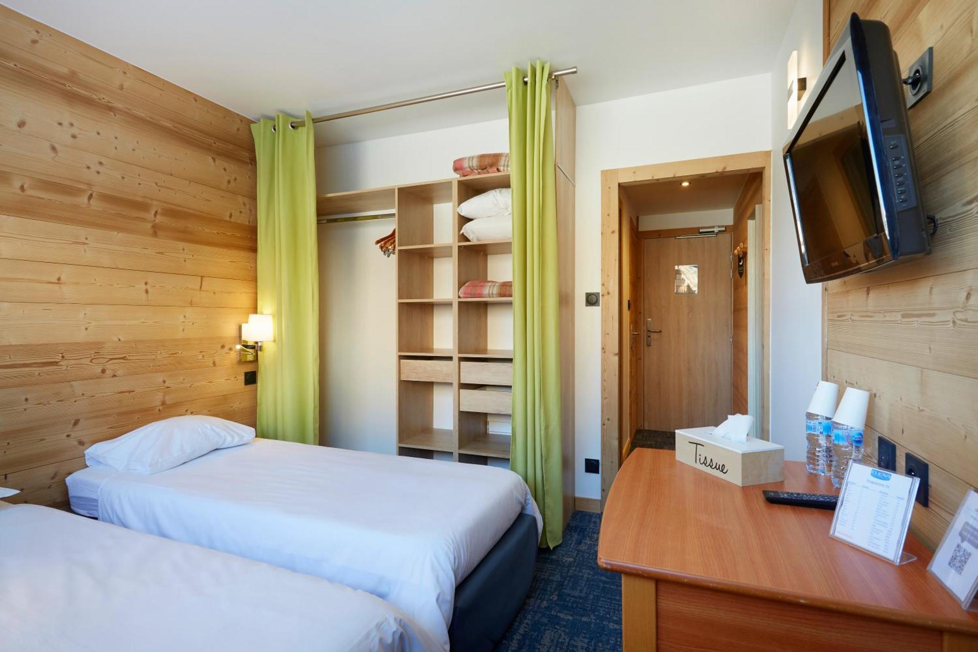 Hotel Eliova Le Chaix Alpe d'Huez Exteriör bild